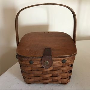 Vintage lidded basket
